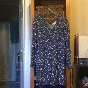 American Rag Blue print dress with puckered front